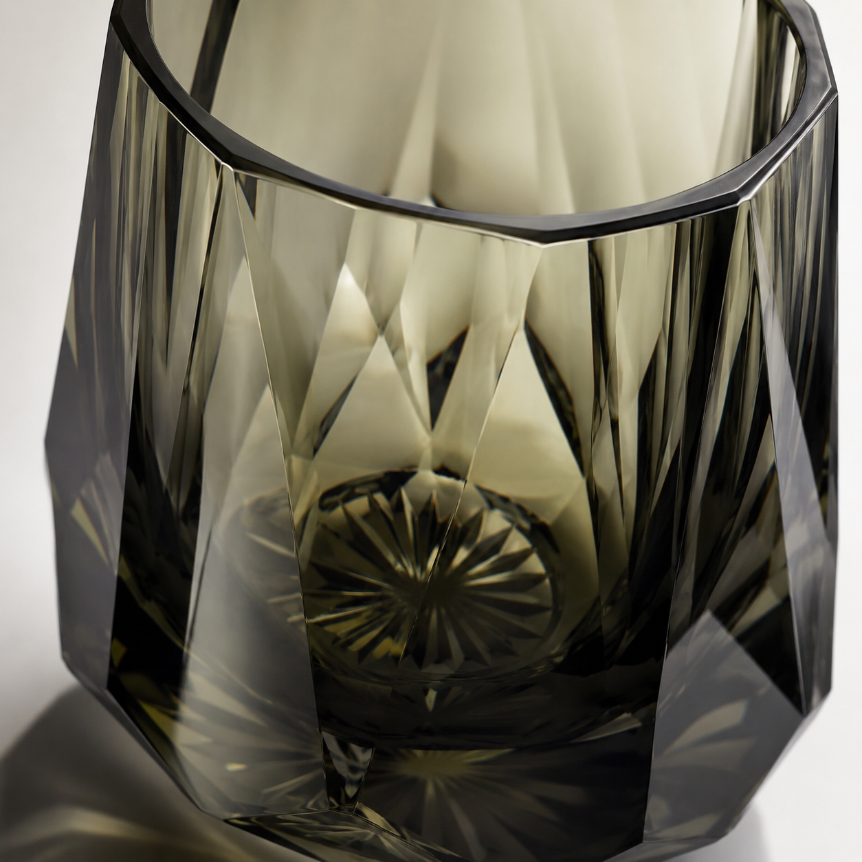 Obsidian Mystery Heavy-Base Whisky Glass | Modern Crystal Tumbler - Product image 4